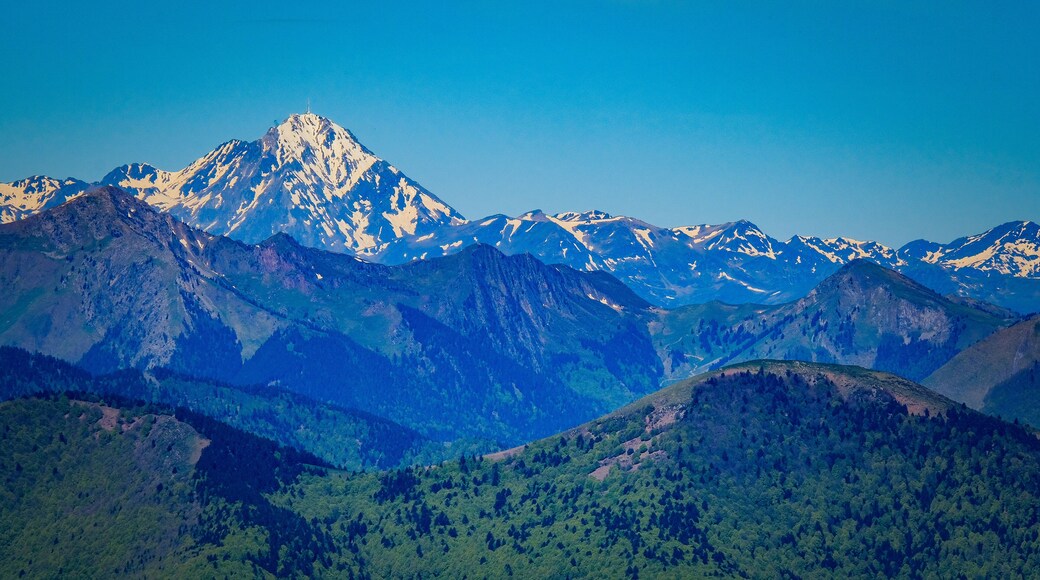 View from the summit of the Tuc de l'étang on the Pic du Midi de Bigorre in the Pyrenees mountain range in the South of France