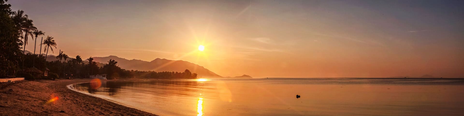 Panorama of sunset on Koh Pha Ngan island, Thong Sala beach, Thailand