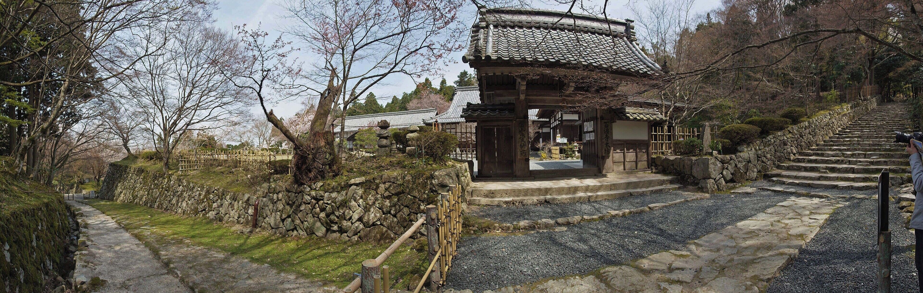 Hyakusai-ji temple , 百済寺(ひゃくさいじ)