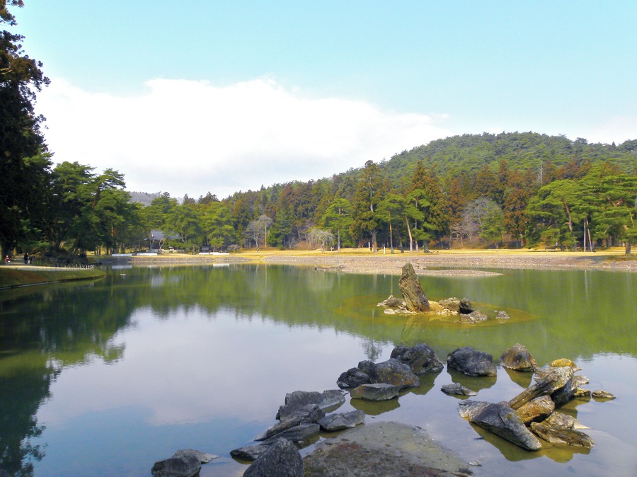 The pure land garden of Mōtsū-ji temple, Hiraizumi, Japan