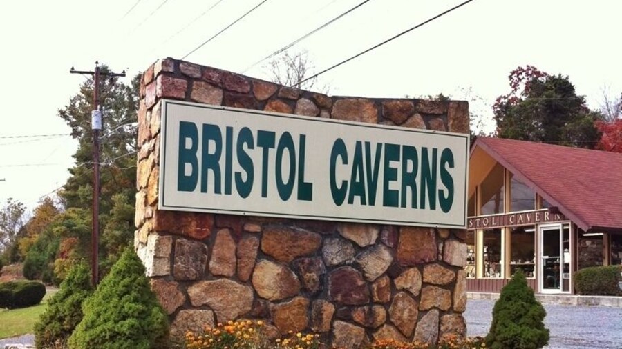 In the frontier days , Indians used the Underground River as an attack and escape route in their raids on settlers--bristolcaverns.com