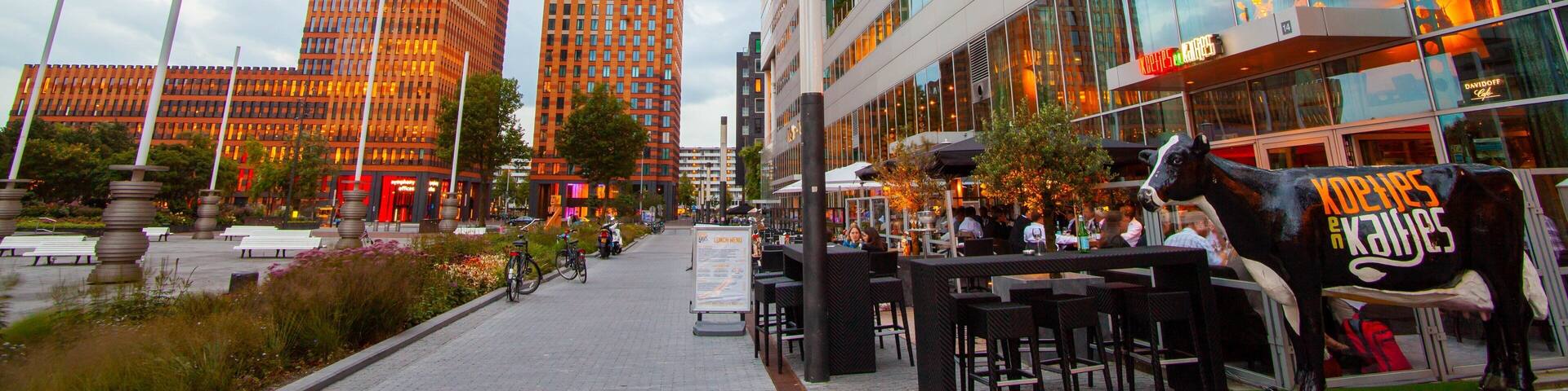 World Trade Center featuring a skyscraper and a city