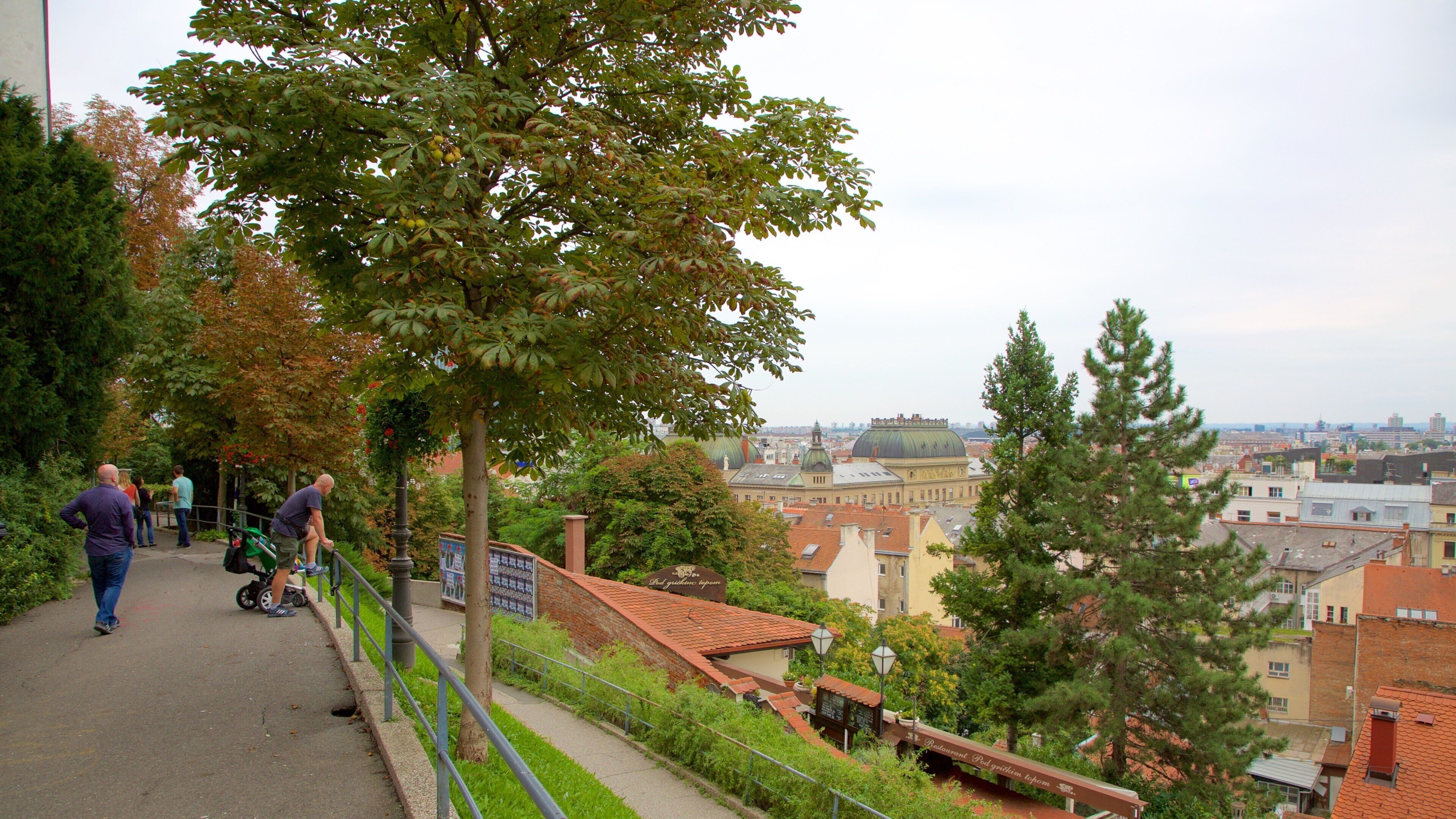 Barrio alto ofreciendo una ciudad