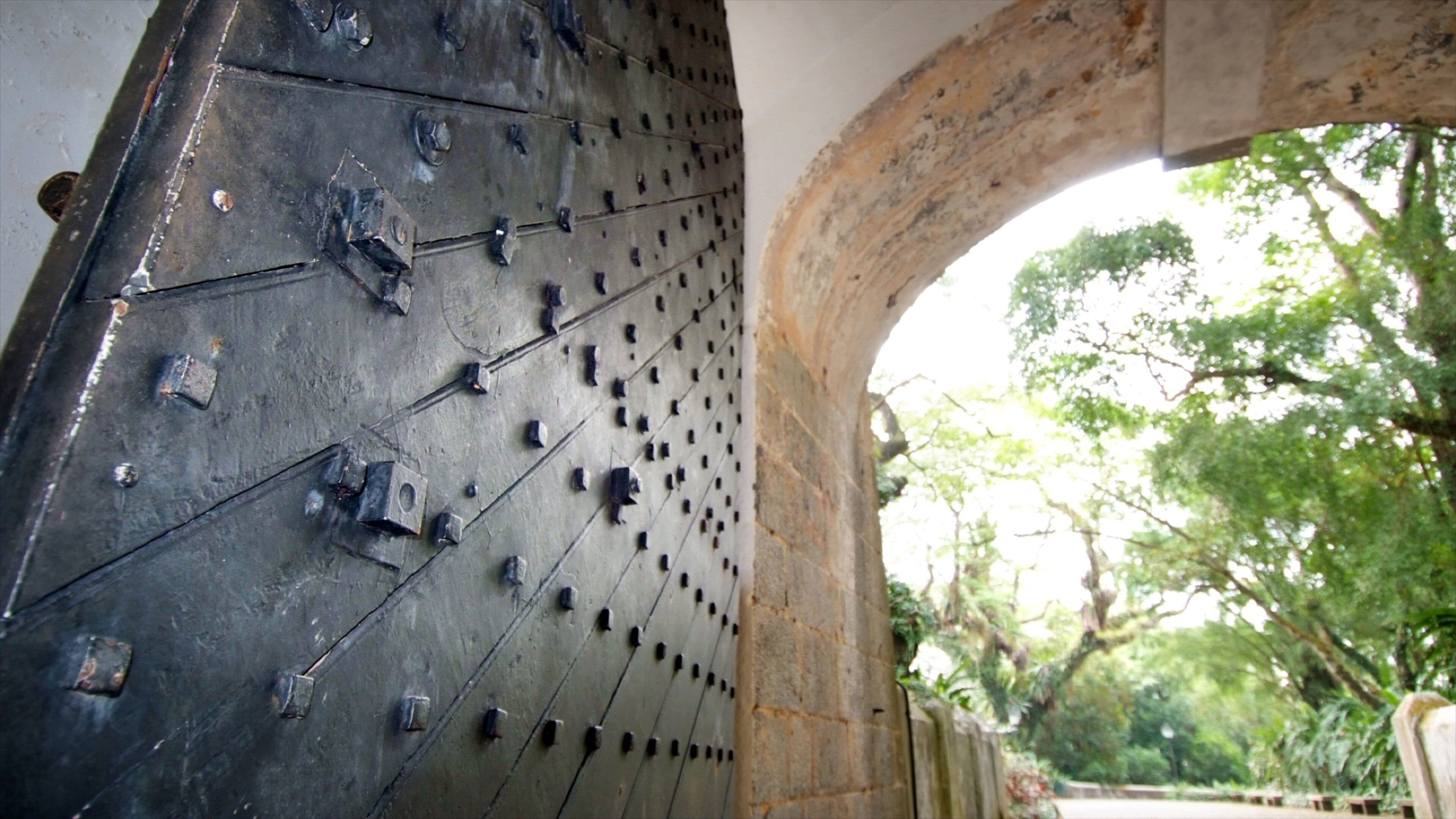 Fort Canning park som inkluderer innendørs