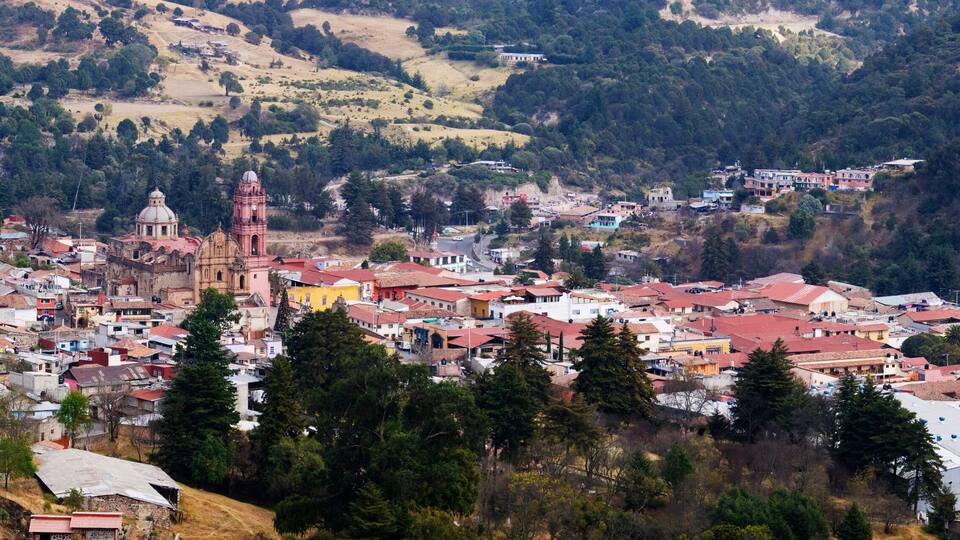 Overview of Santuario de la Virgen del Carmen Church, Tlalpujahua, Michoacan, Mexico