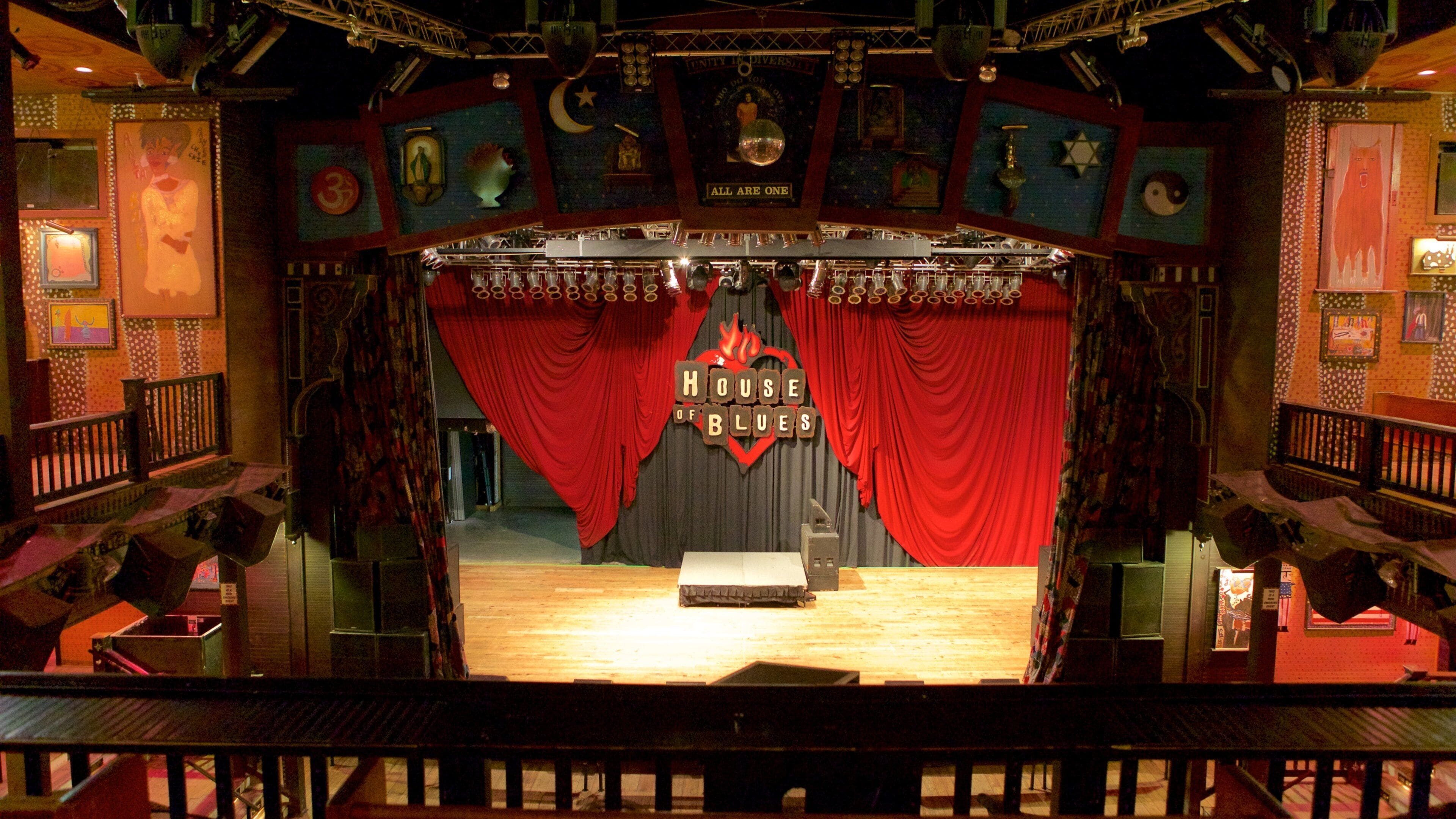 House of Blues i Myrtle Beach fasiliteter samt teater og innendørs