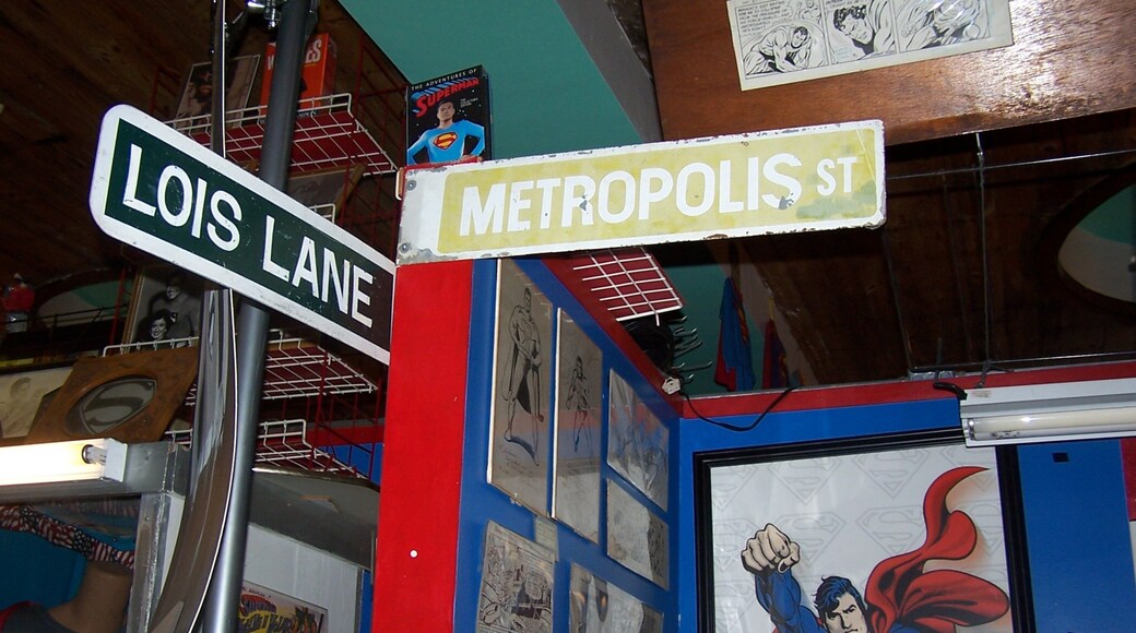 Super Museum featuring signage and interior views