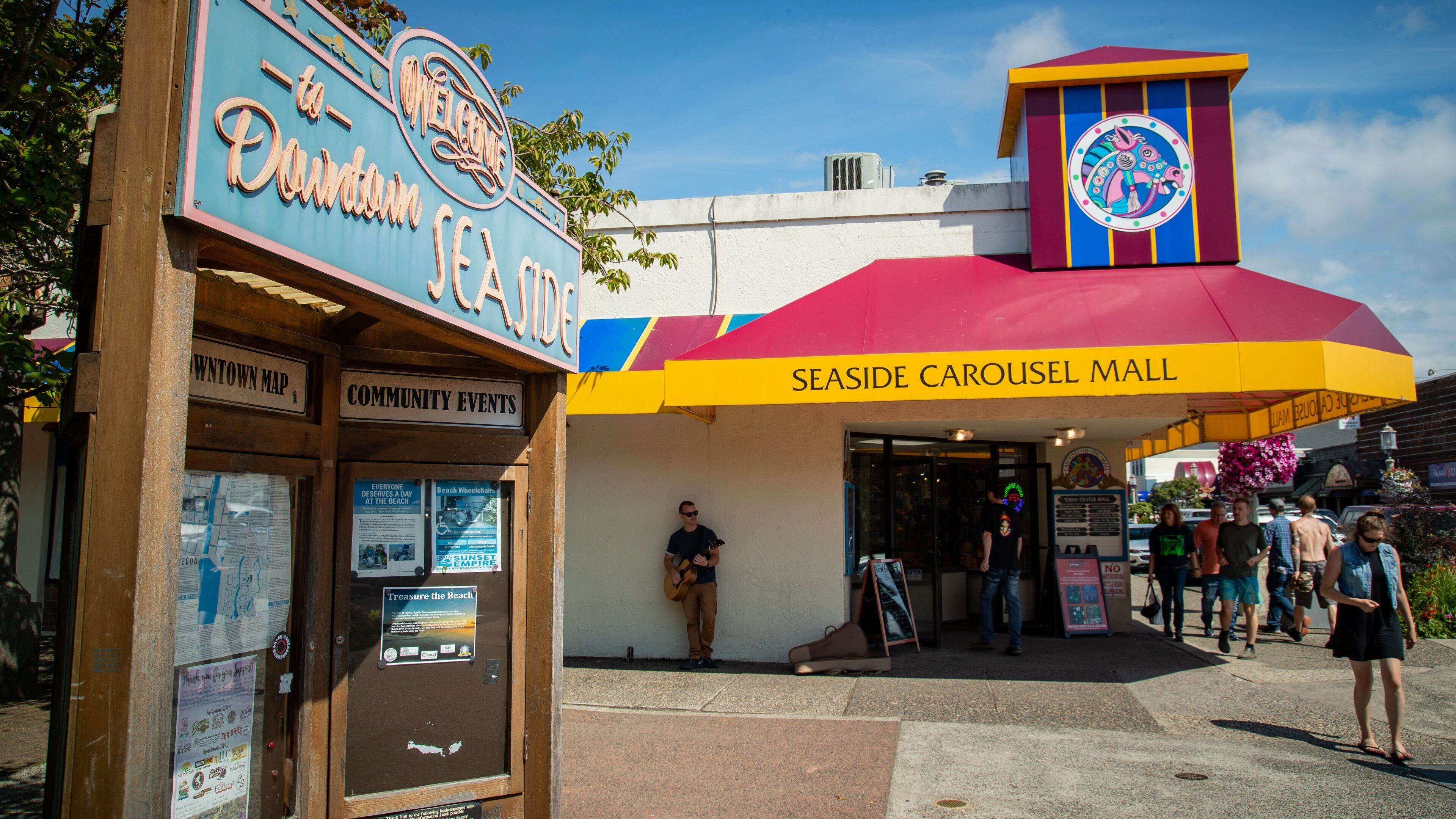 Seaside Antique Mall