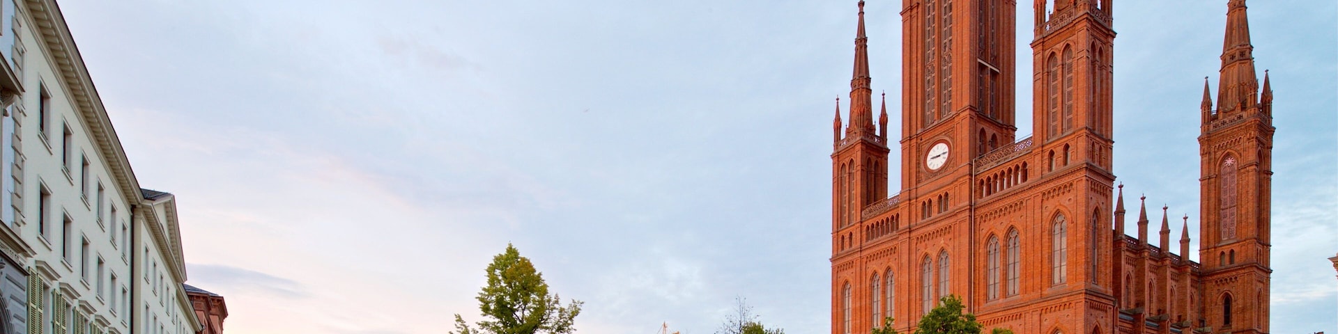 Market Church showing heritage architecture, a church or cathedral and a sunset