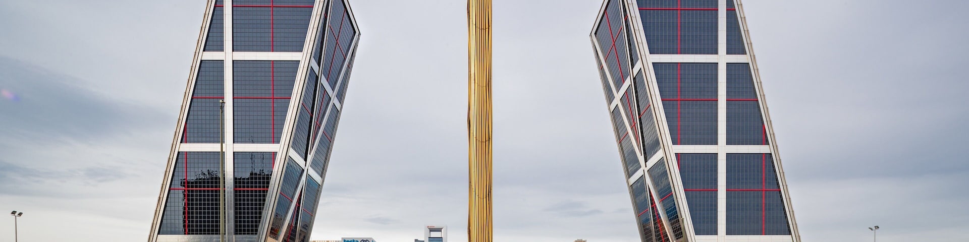 Plaza de Castilla which includes signage and modern architecture