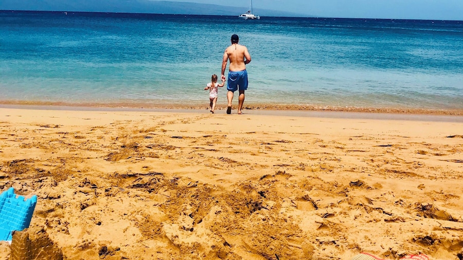 The perfect place for a family day at the beach! Turtles, sandcastles, and views. Don't miss Black Rock beach! #LifeAtExpedia