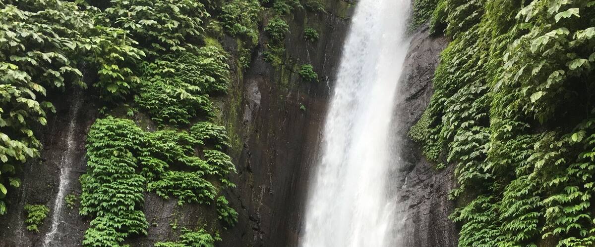 A huge waterfall not so touristic and then you can walk to the 2 others waterfalls
A great trek
#nature