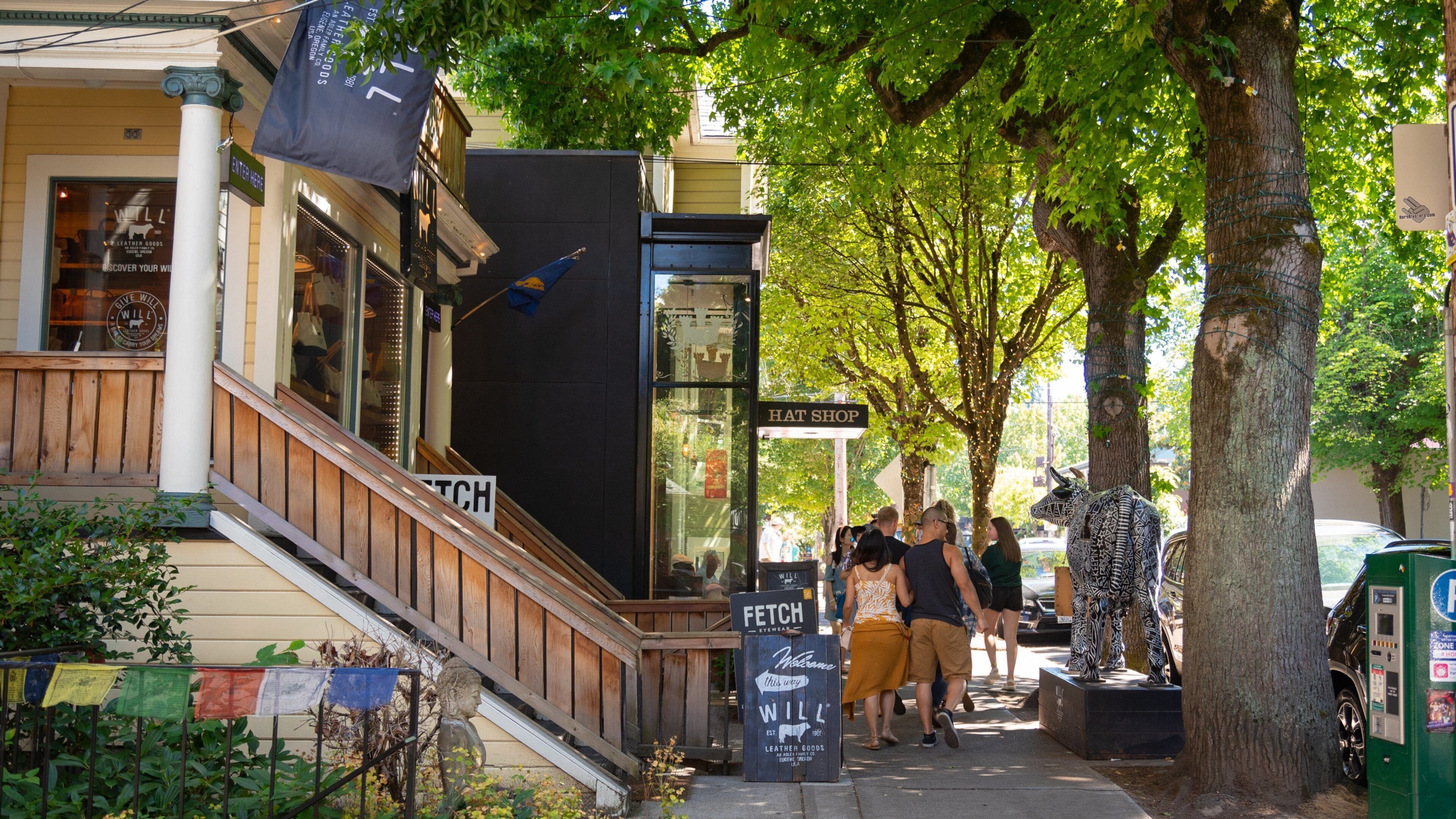 Nob Hill which includes street scenes as well as a small group of people