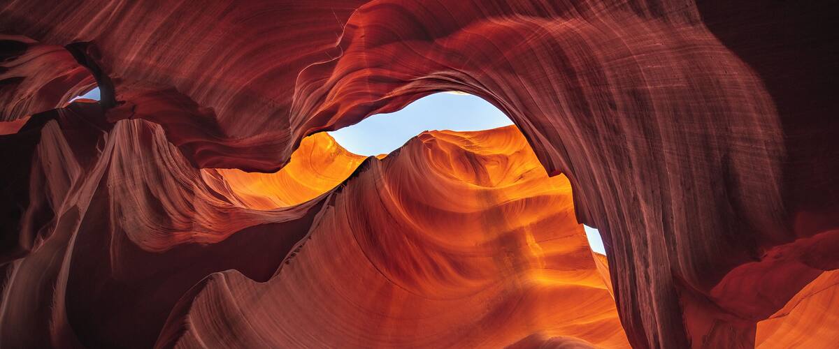 I went through an entire memory card in this canyon...yes it's that cool of a place to go.
This time I decided to try Lower Antelope Canyon. Last time I didn't because I figured it wasn't going to be anything missed after I went to Upper Antelope Canyon. Other than the name and the fact that they are both slot canyons they couldn't be any more different. Upper is all about the light rays, large rooms, and really tall walls. lower is all about reflected light and sweeping lines.
I would recommend going to Upper Antelope Canyon at 11:30-12:30. And lower 9:30-10:30 or 3:30-5:30. Go to upper during the middle of the day for the light rays and lower when the sun is at more of an angle so you get more reflected light.