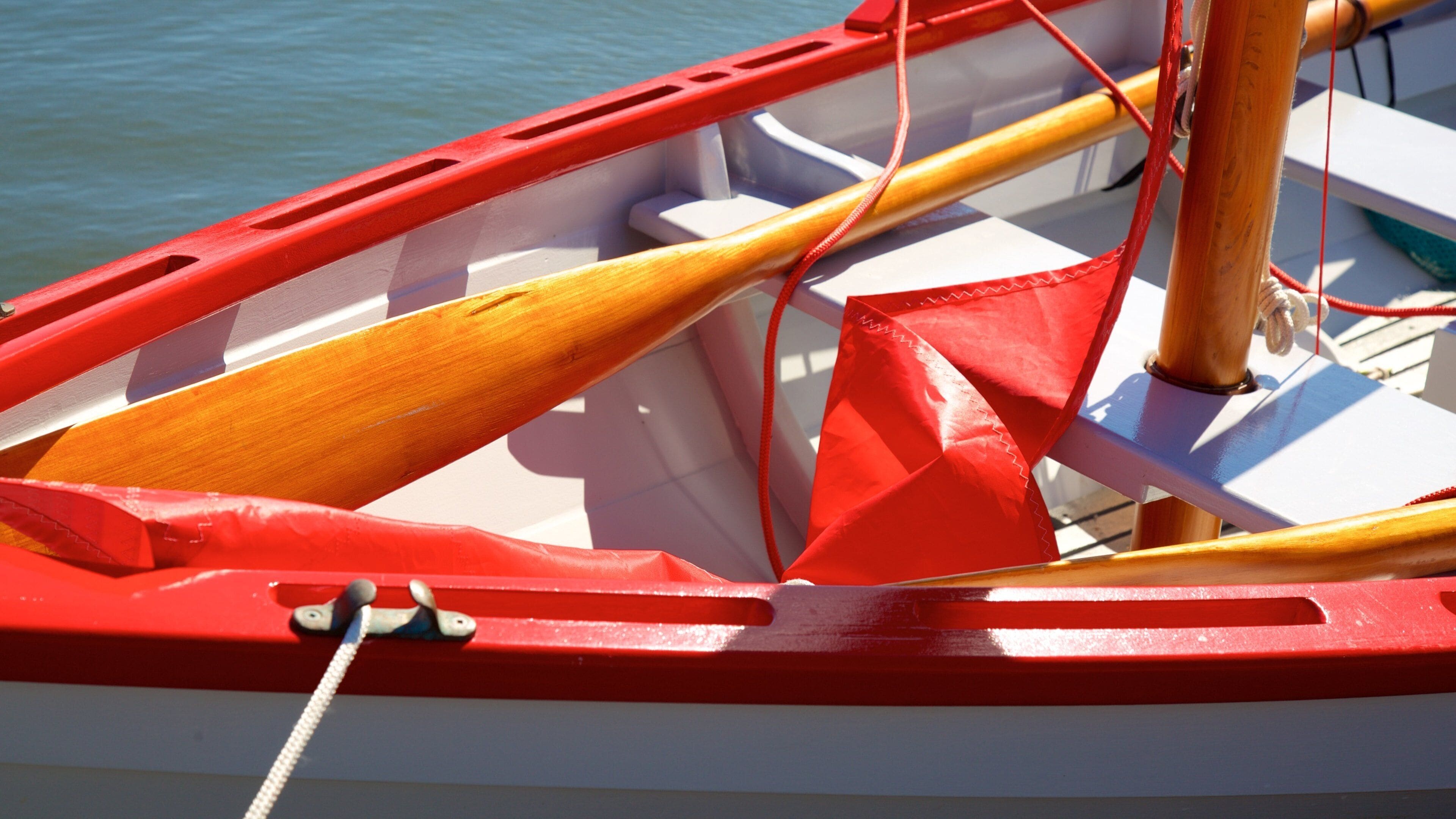Devil\'s Lake State Recreation Area showing boating