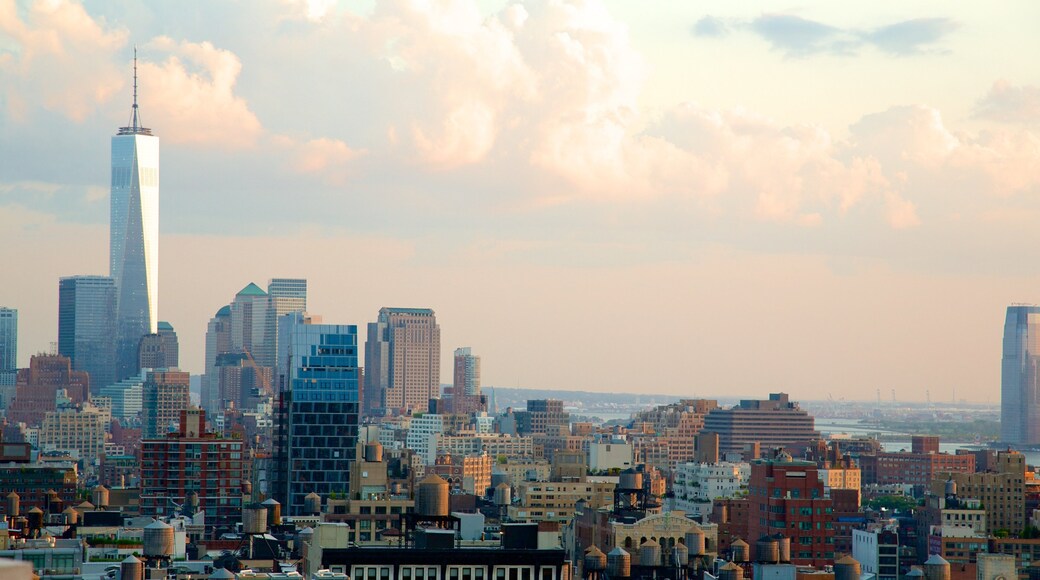 One World Trade Center featuring a city