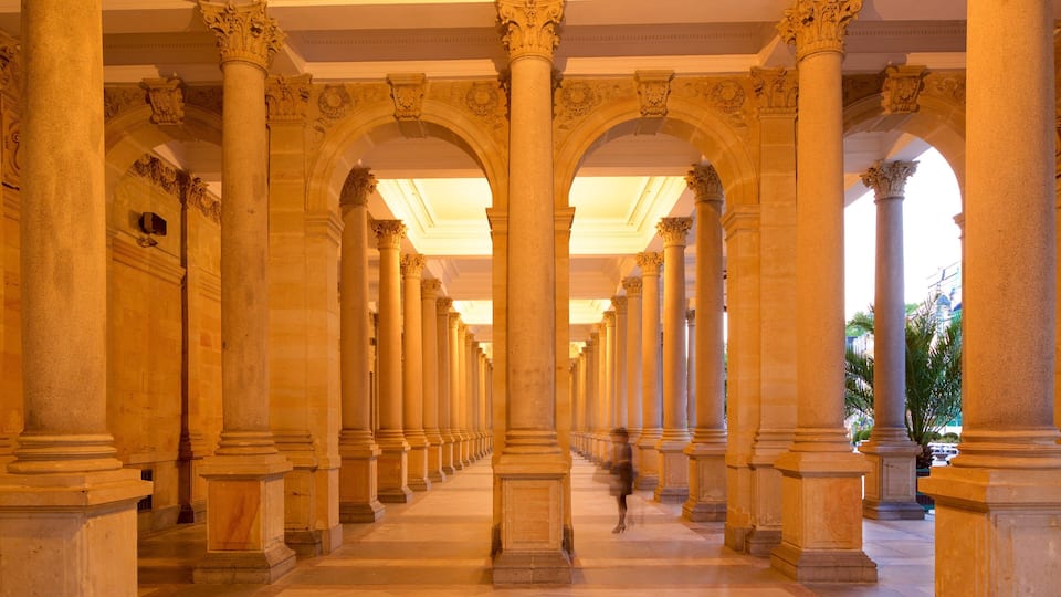 Mill Colonnade showing heritage architecture and heritage elements