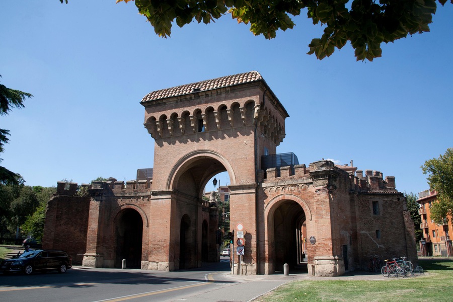F22P91 Porta Saragozza Via Saragozza Bologna Italy