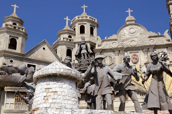 Heritage of Cebu Monument showing heritage architecture, religious elements and a church or cathedral