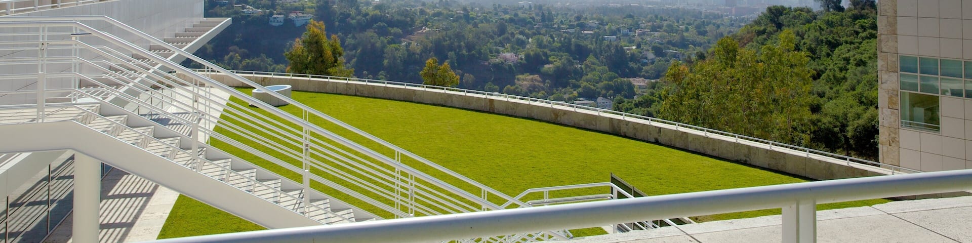 Los Angeles which includes landscape views