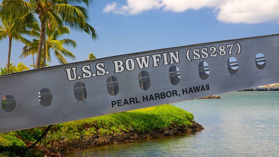 USS Bowfin Submarine Museum and Park showing signage, tropical scenes and general coastal views