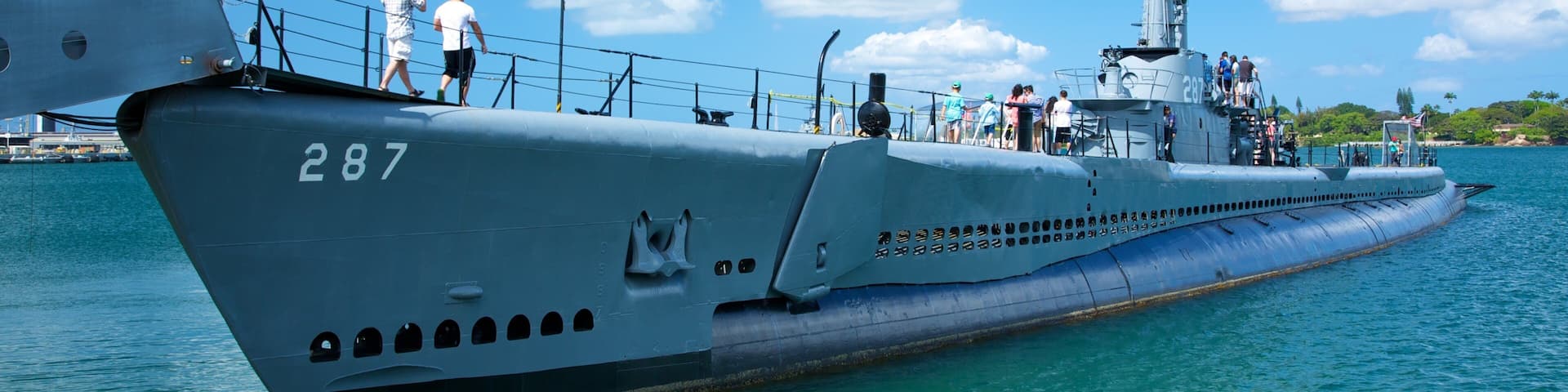 Parque y Museo Submarino USS Bowfin que incluye una bahía o puerto