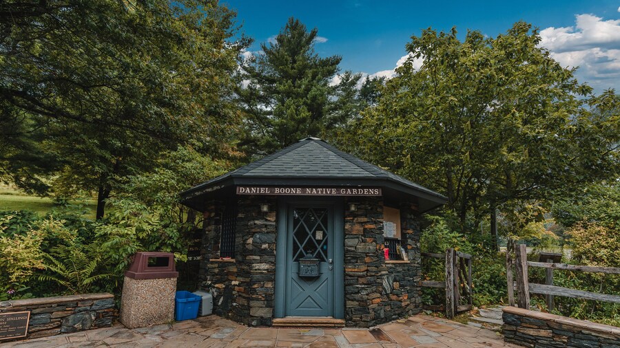 Daniel Boone Native Gardens