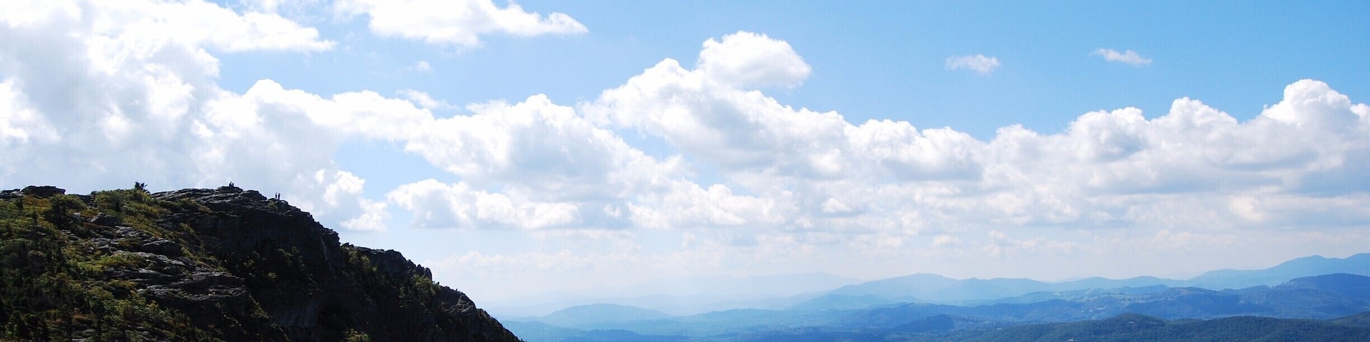 Grandfather Mountain State Park is a great place to explore and hike. There are a variety of different hikes available and you can also drive almost to the top of the mountain. You can see from this photo why this mountain range is called the #Blue Ridge Mountains! Absolutely gorgeous!