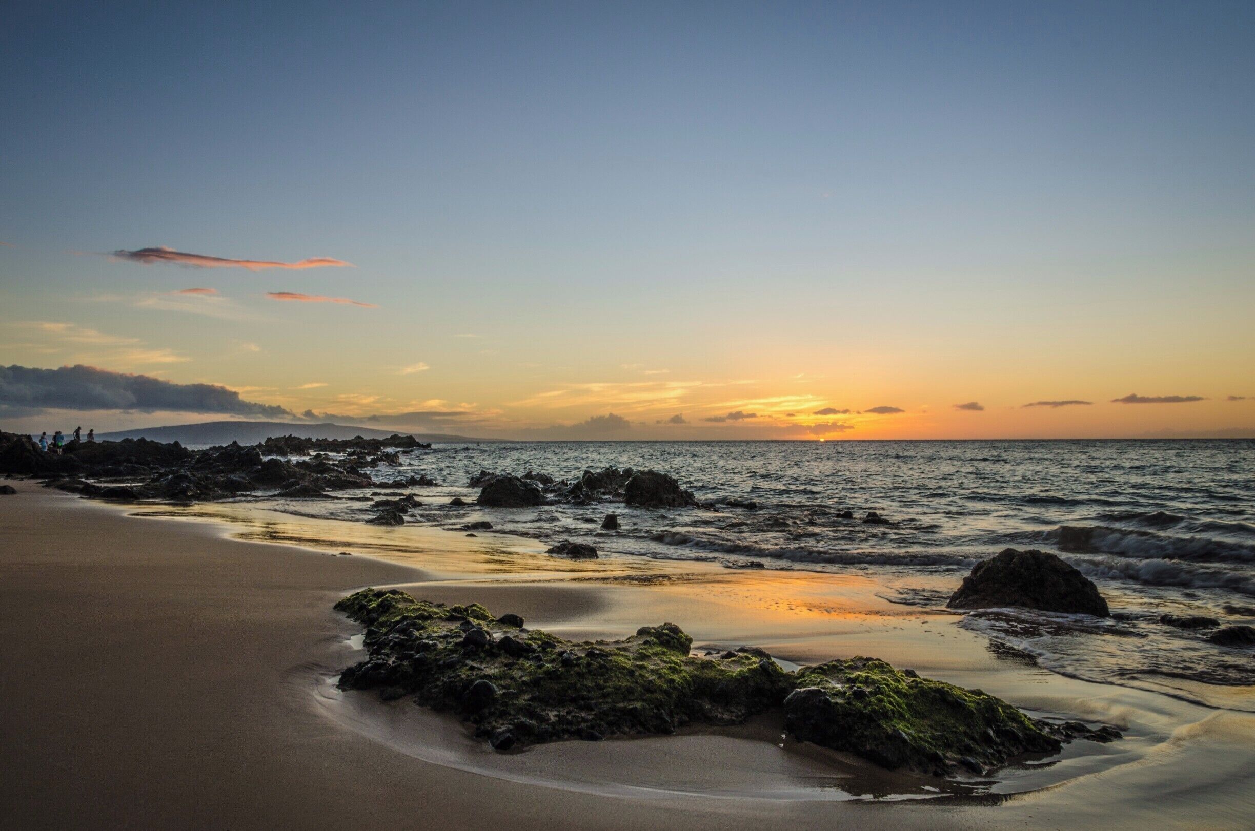 Go to this beach for the beautiful calm waters, a chance to swim close to a sea turtle, and stay to watch the sunset.
#lifeatexpedia #GreatOutdoors #Nature