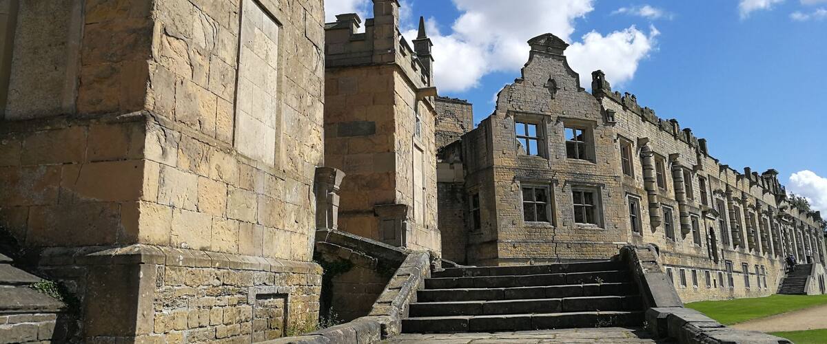 The castle gates and the terrace.