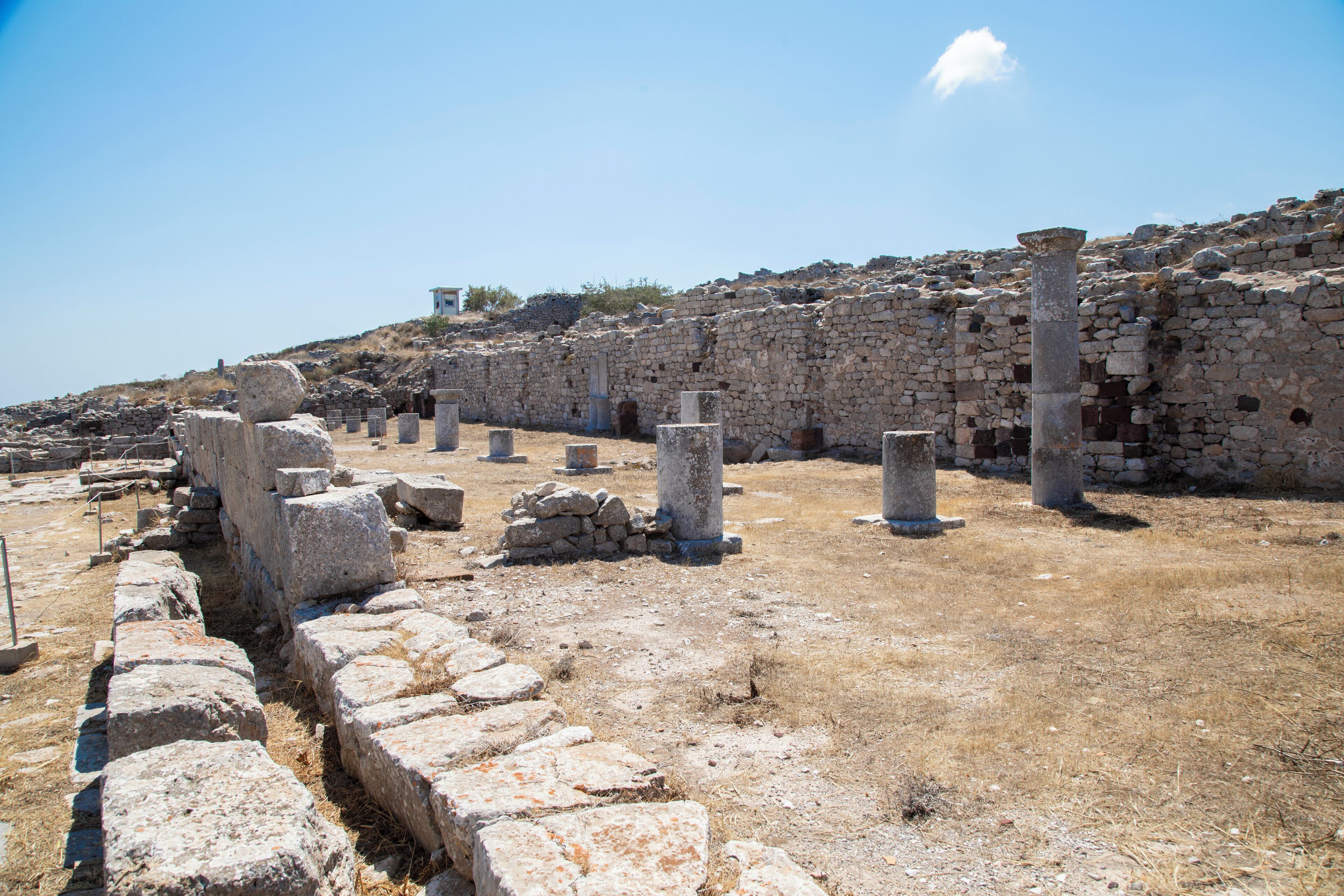 Santorini_AncientThira_6162912_11