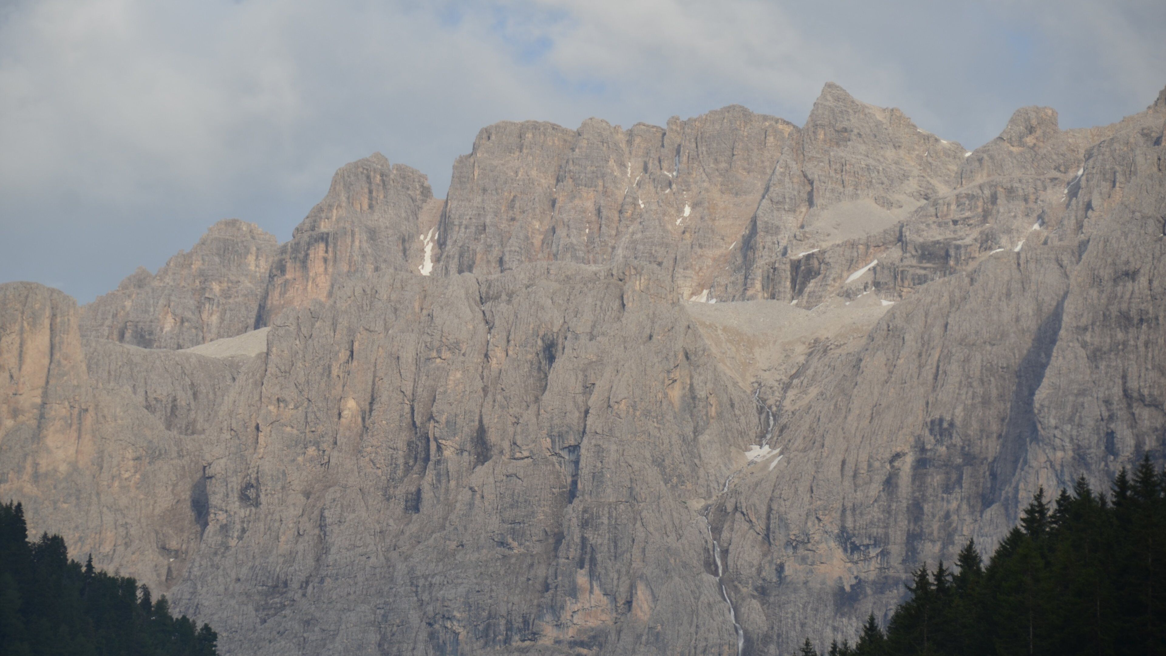 Ciampino-Sella Ski Area which includes mountains