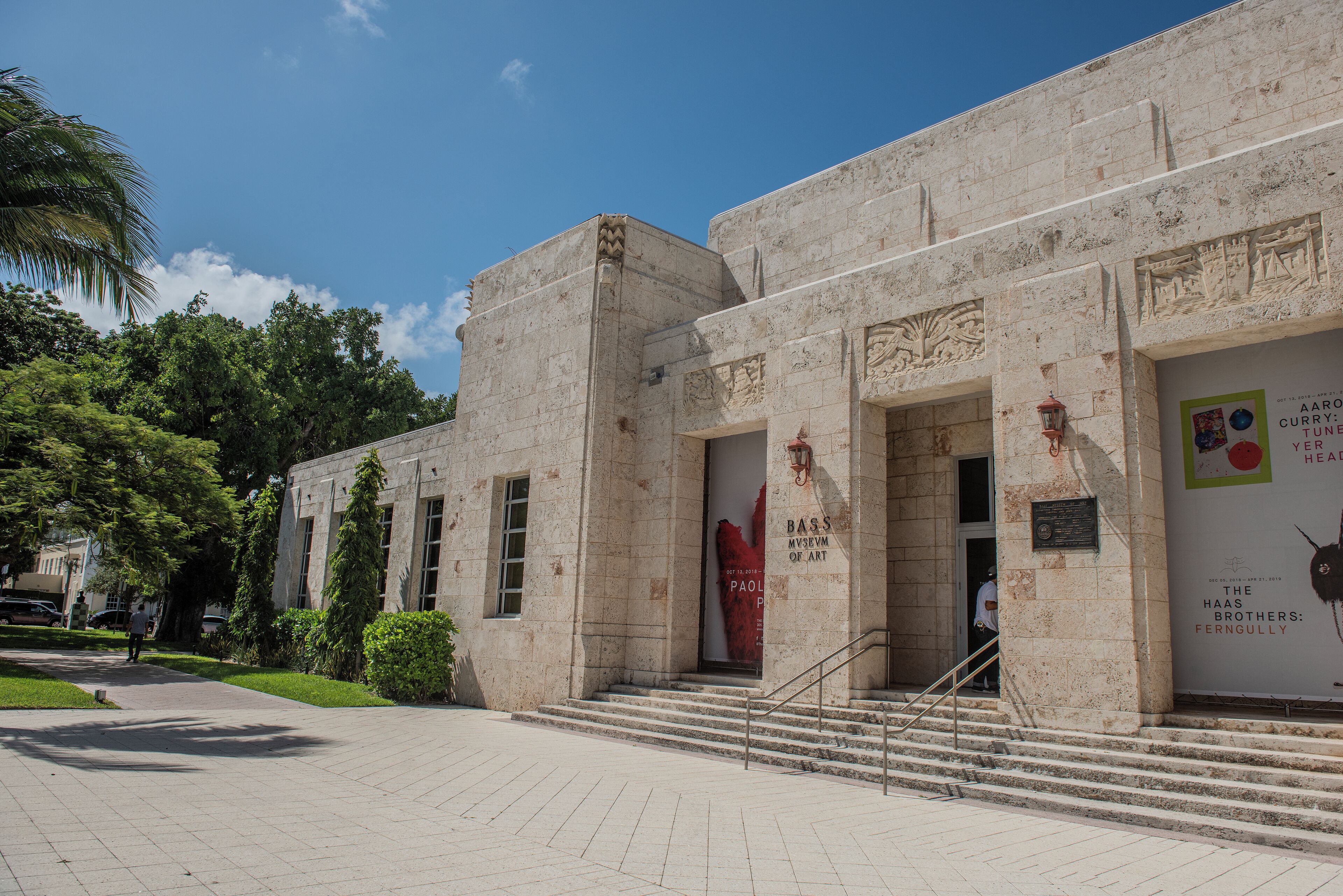 MiamiBeach_BassMuseumofArt_6163119-0381