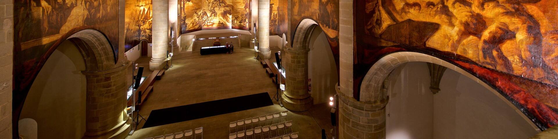 San Telmo Museum showing interior views, heritage elements and art