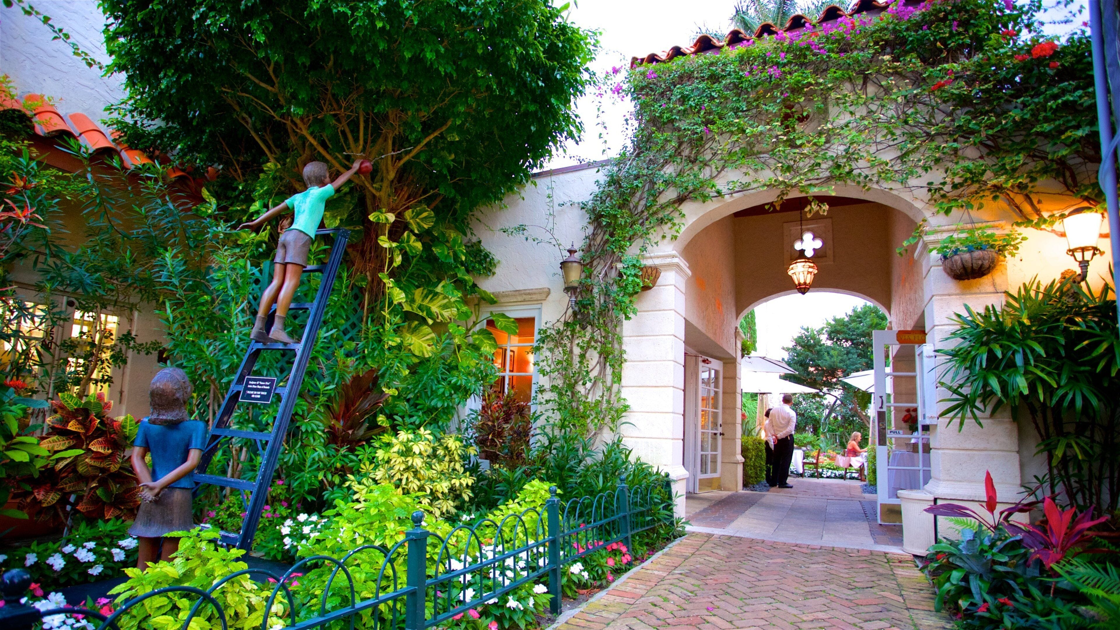 Worth Avenue featuring wildflowers and a garden