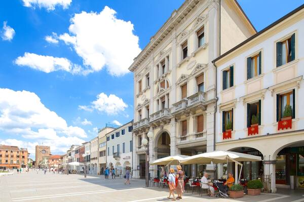 Ferretto Square which includes a square or plaza, outdoor eating and cafe lifestyle