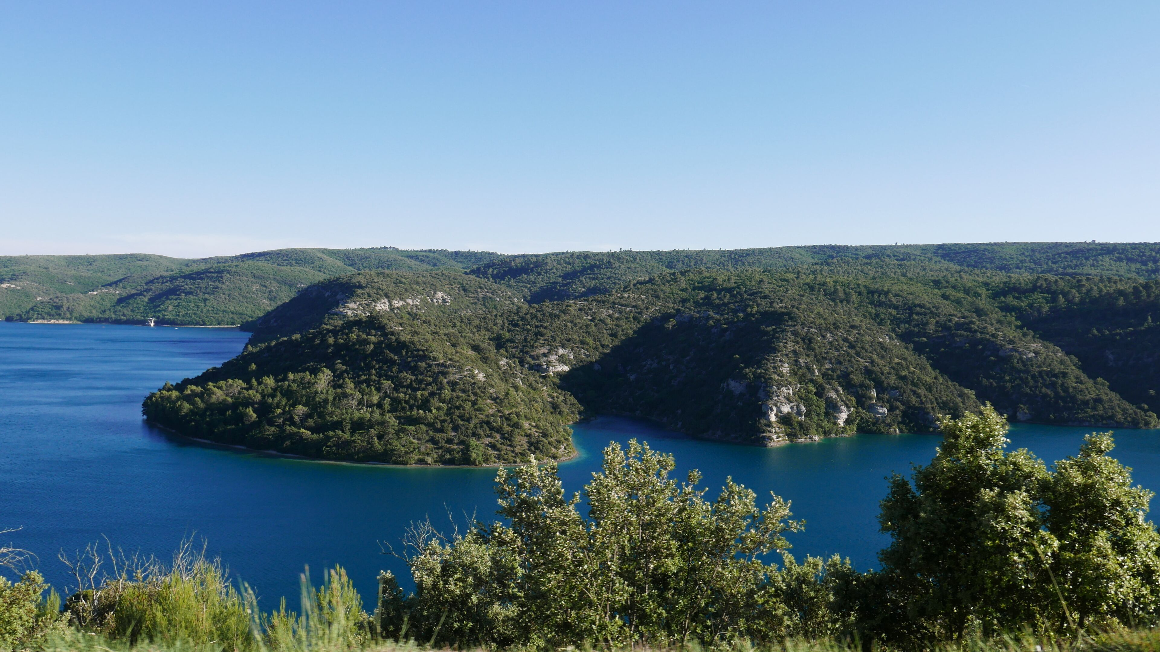 tourisme,lac et lub éron