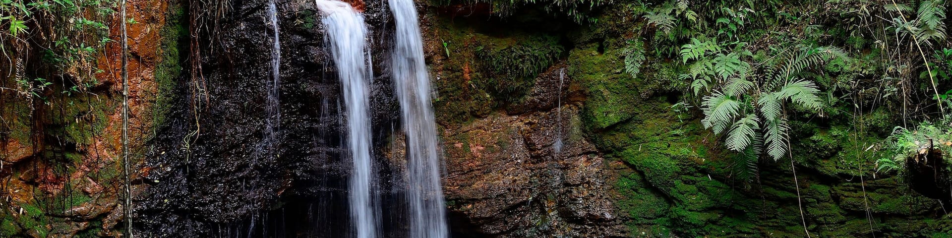 Waterfall Salto Kanymby, Organic Reserve Tati Yupi, Hernandarias, Alto Parana, Paraguay, South America