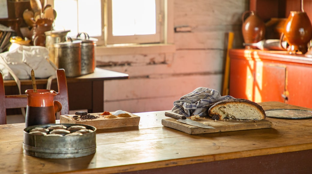 Fort George National Historic Site featuring food and interior views