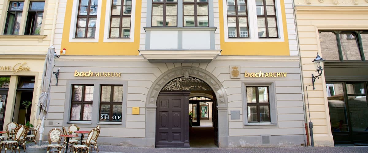 Bach Museum which includes a city