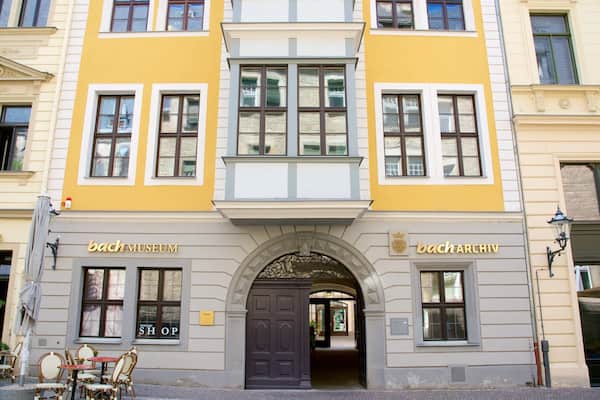 Bach Museum which includes a city