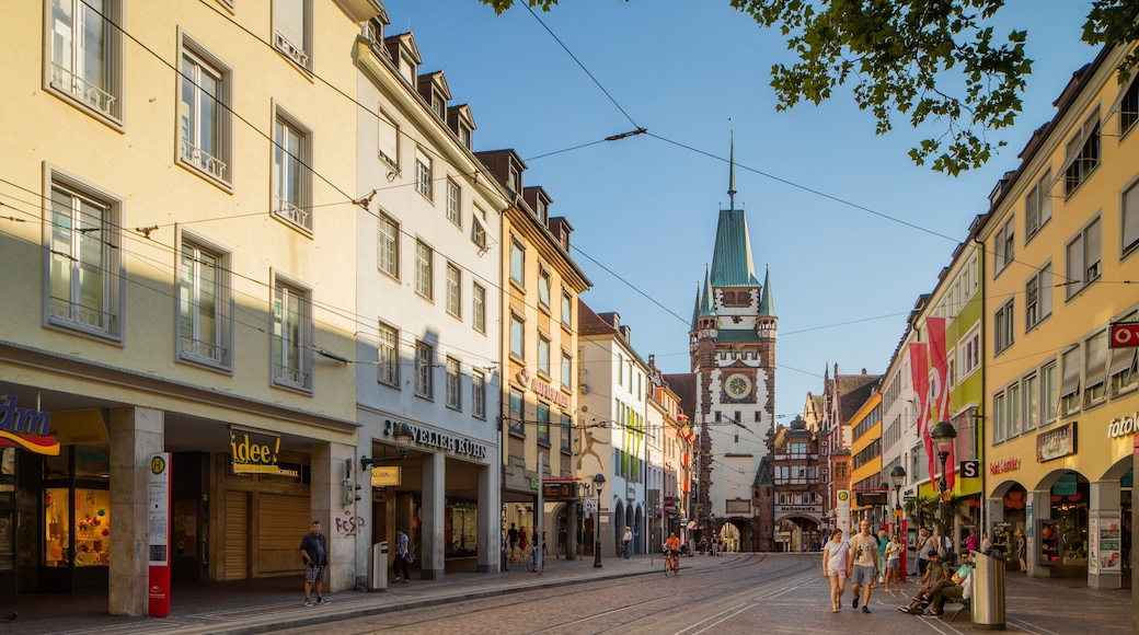 Martinstor Gate featuring a city and heritage elements