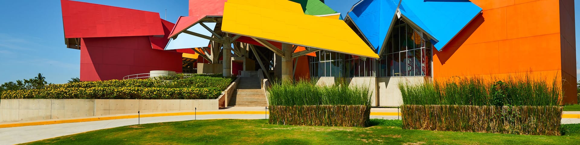 Biodiversity Museum by Frank O. Gehry, Panama City, Republic of