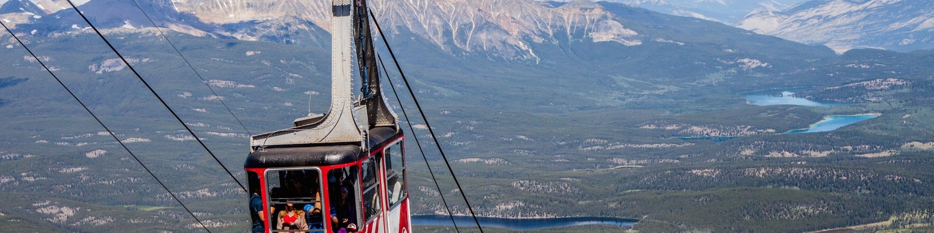 Jasper Tramway mettant en vedette une gondole, paysages et montagnes