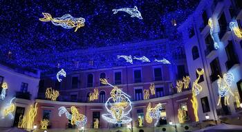 Luci d'Artista a Salerno, Piazza Flavio Gioia