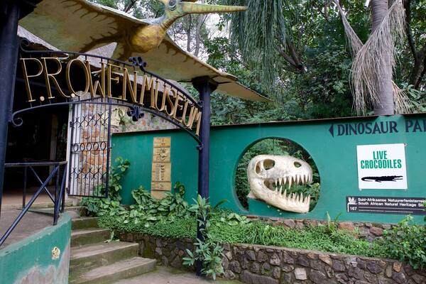 Mpumalanga - Limpopo welches beinhaltet Höhlen und Beschilderung