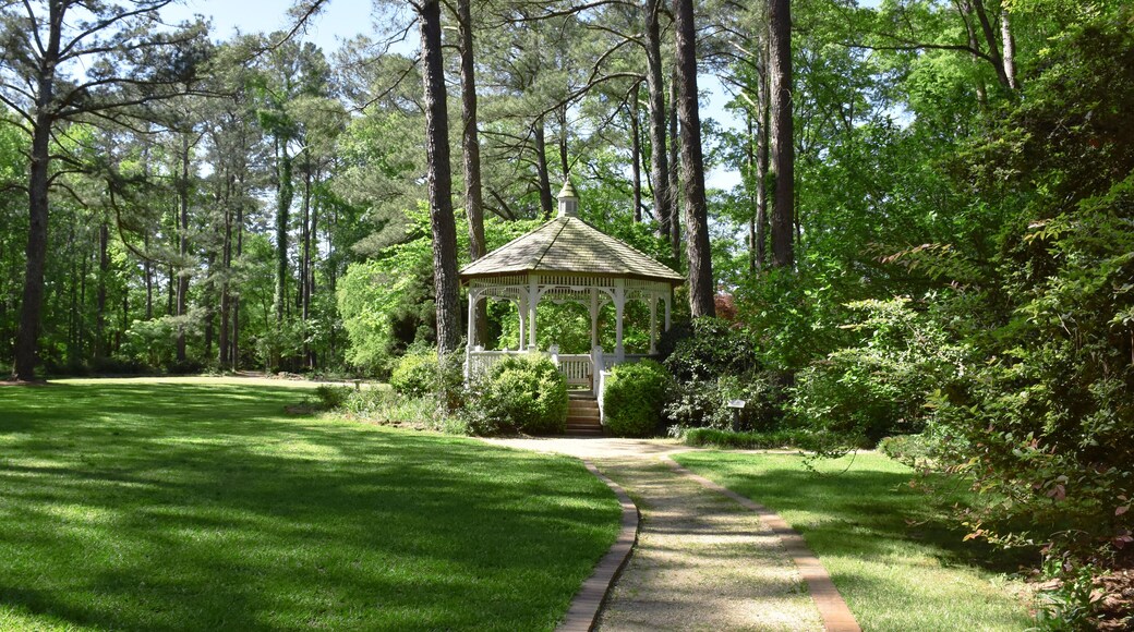 Gazebo in Cape Fear Botanical Garden, Fayetteville, North Carolina, USA