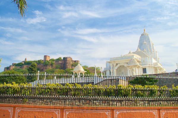 Birla Temple featuring a temple or place of worship