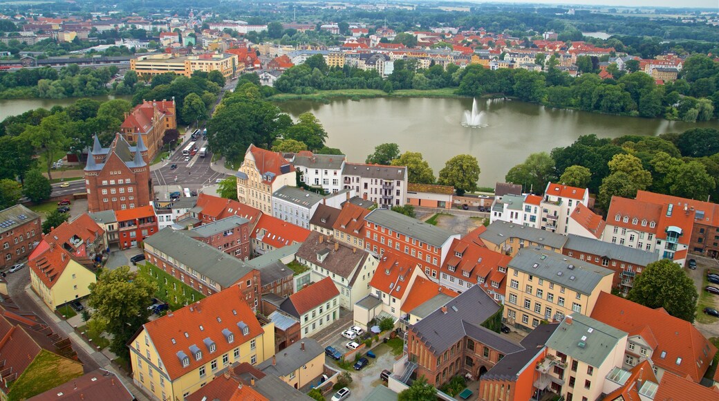 St. Mary\'s Church Stralsund which includes a city, heritage elements and a lake or waterhole