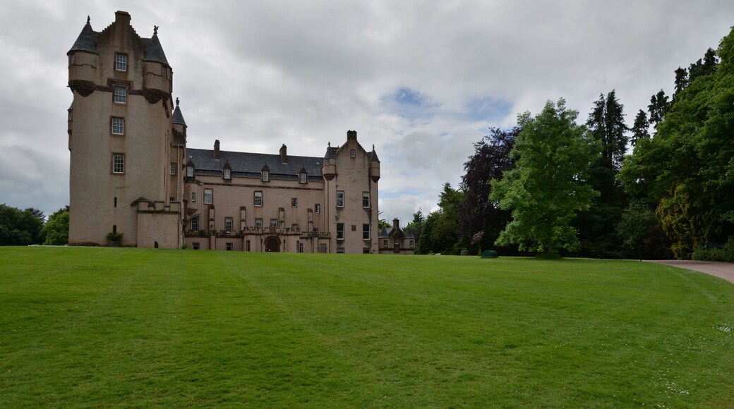 This is a photo of listed building number